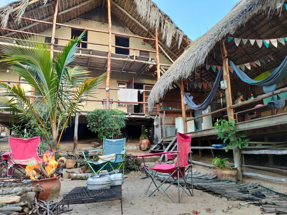 Casa Surf Lodge - Praia do Tofo Екстериор снимка