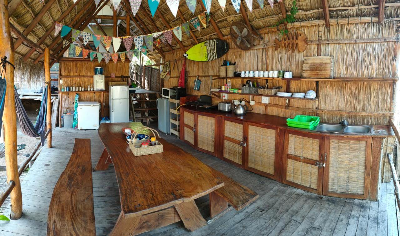 Casa Surf Lodge - Praia do Tofo Екстериор снимка
