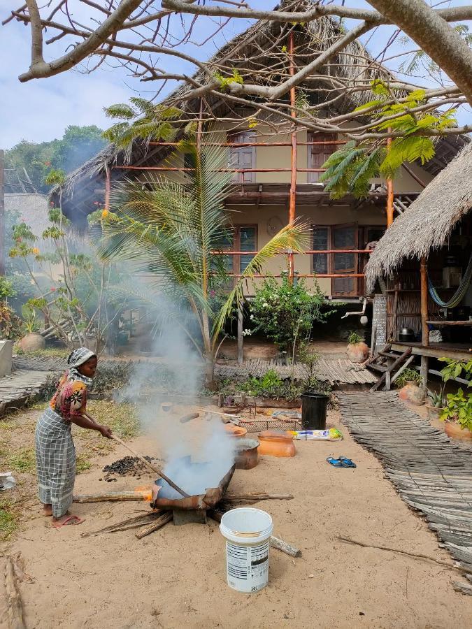 Casa Surf Lodge - Praia do Tofo Екстериор снимка